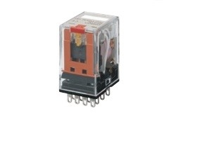 PYFZ-08-E OMRON Relay Socket 2 Pin DIN Rail 2250V Ac With Miniature Power Relays